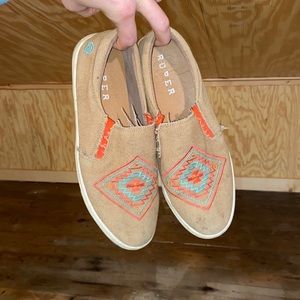 Roper slip on shoes